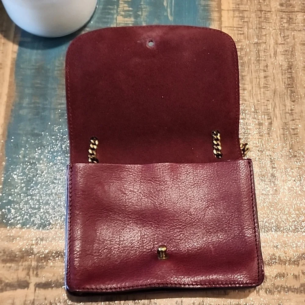 Maxwell Chain Crossbody - Picture 11 of 13